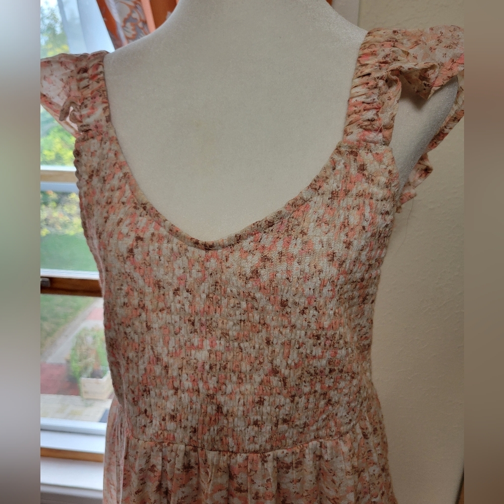 Floral Ruffle Sleeve Dress - Picture 2 of 6